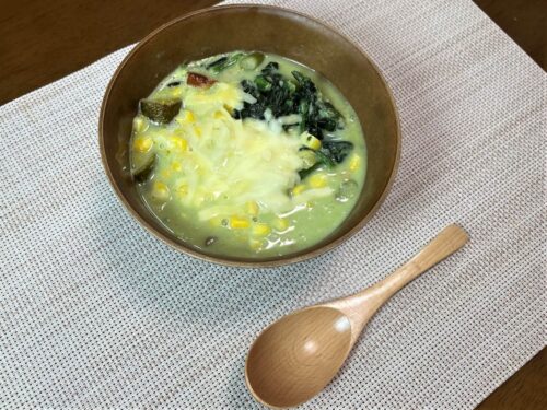 ウェルネスダイニング野菜を楽しむスープ食クリームほうれん草